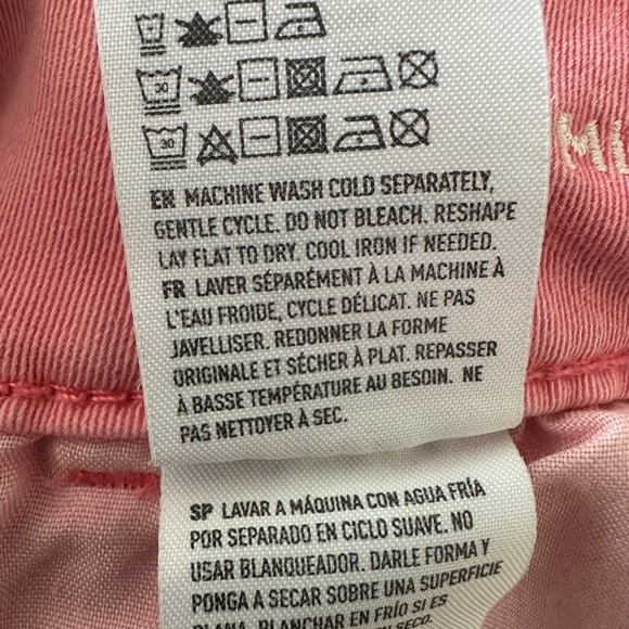 American Eagle Outfitters Twill Shorts Midi Super Stretch Pink Size 4 - Picture 6 of 7